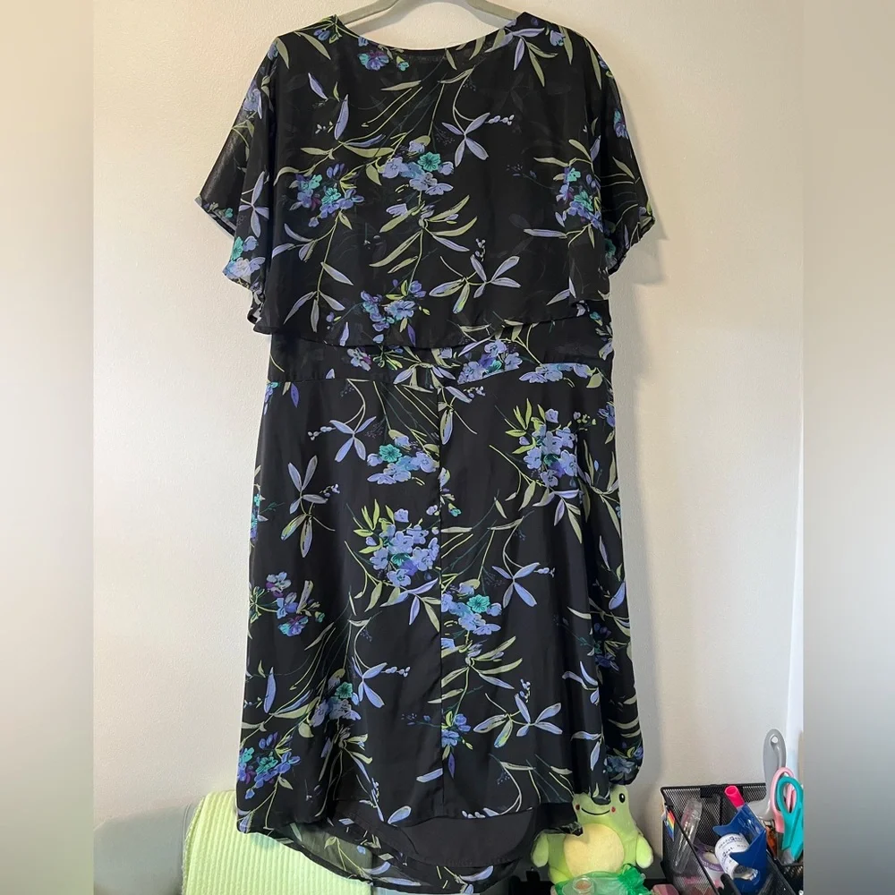 ASOS Floral Wrap Dress - Picture 6 of 8
